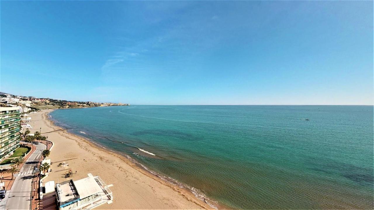 Olimpo - Fuengirola Beachfront Newly Renovated Apartment Екстер'єр фото